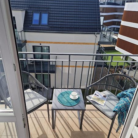 Stylish Vacation Apartment With Parking In Miedzyzdroje By Noclegi Renters エクステリア 写真