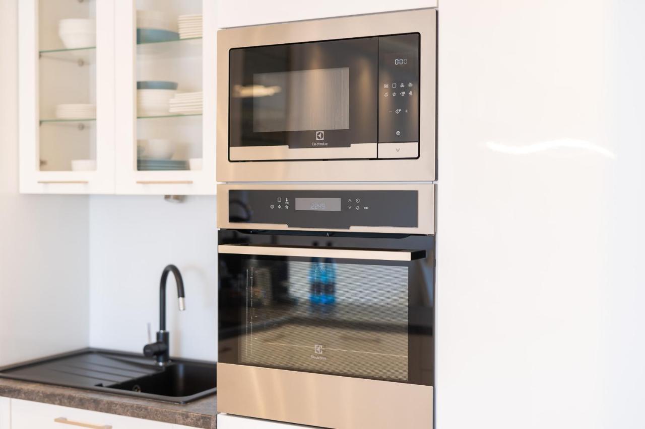 Stylish Vacation Apartment With Parking In Miedzyzdroje By Noclegi Renters エクステリア 写真